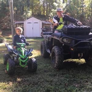 Meet your Posher, Lee